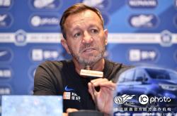 开云体育官网-战术变化：教练们计划如何面对新挑战？