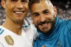 开云体育中国-包含皇家马德里全力以赴赢球前进的词条