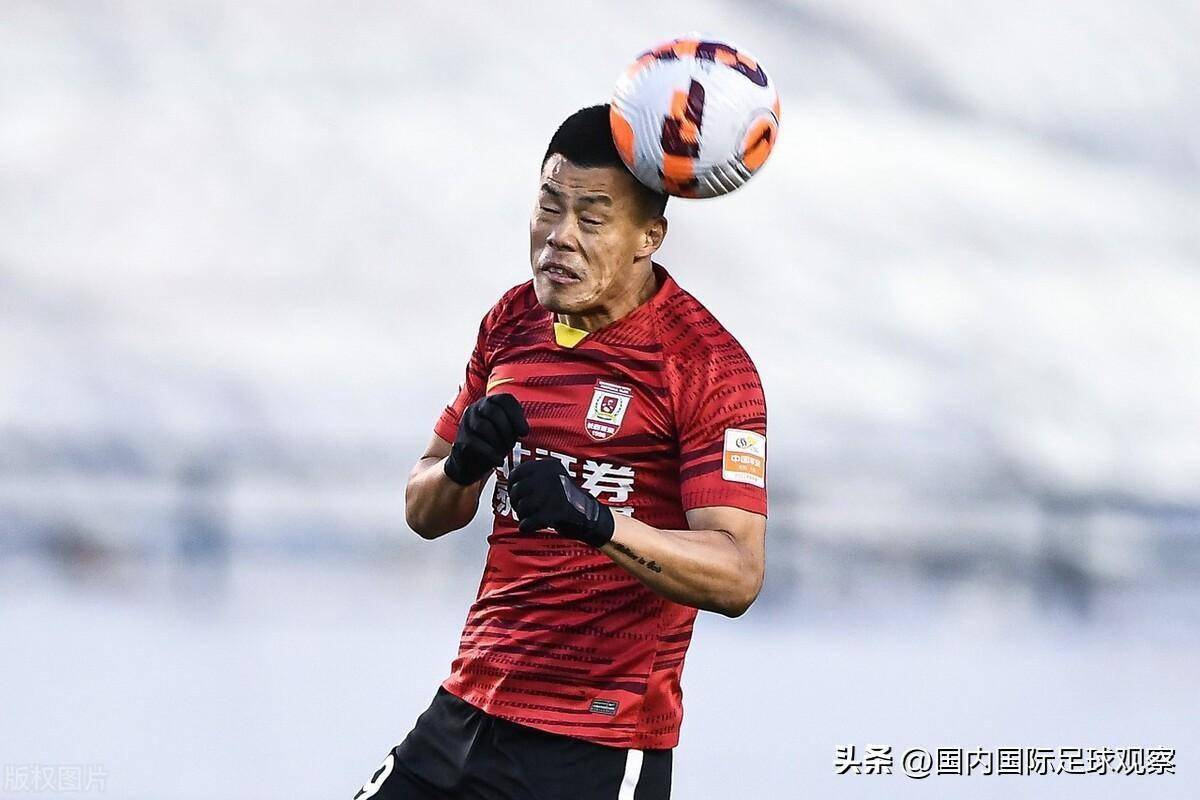 亚非球队交锋激烈，谁能登上巅峰的简单介绍