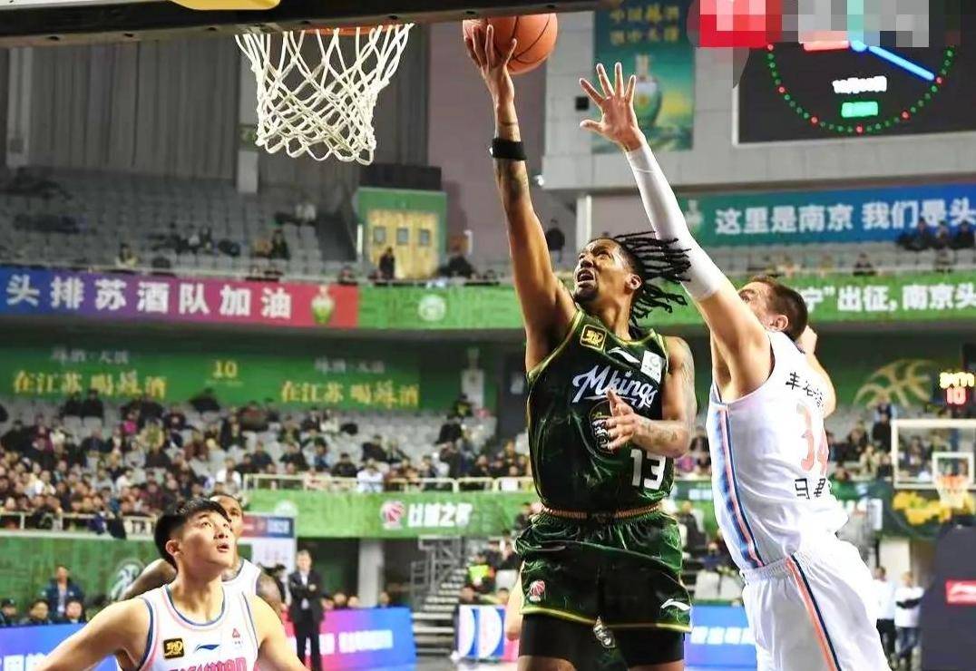 广州队狂胜对手，实力得到认可