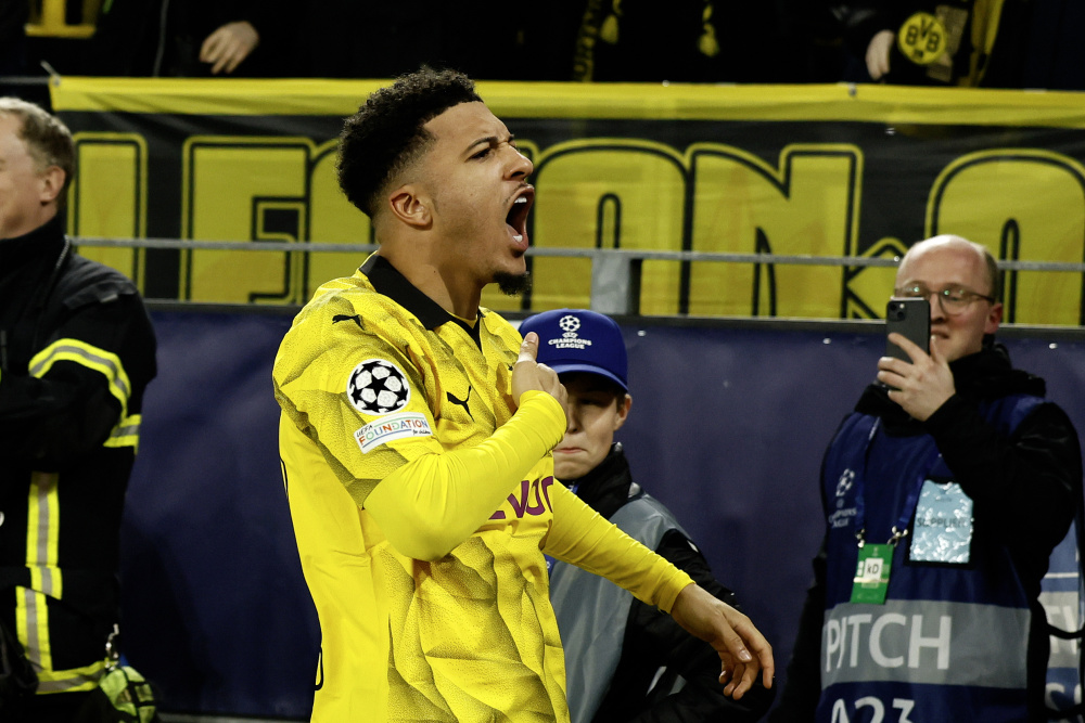 张伯伦的荣耀:多特蒙德队再次夺得胜利的简单介绍 张伯伦的荣耀:多特蒙德队再次夺得胜利的简单介绍