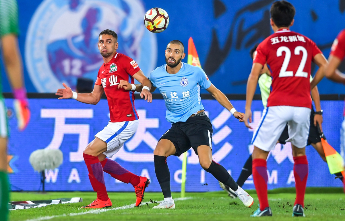 大连一方遭遇两连败,陷入保级危机 大连一方遭遇两连败,陷入保级危机