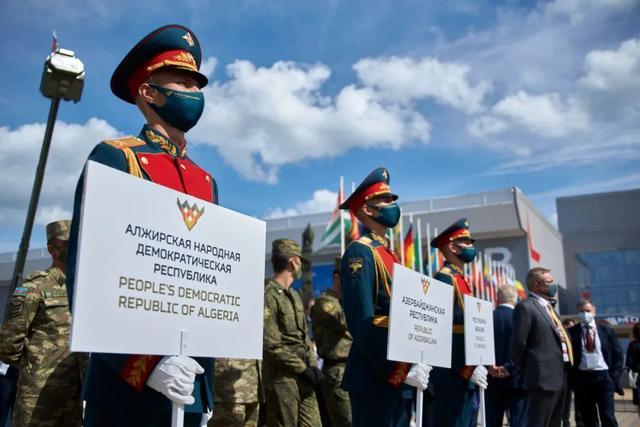 白俄罗斯主场告捷,实力逐渐提升 白俄罗斯主场告捷,实力逐渐提升