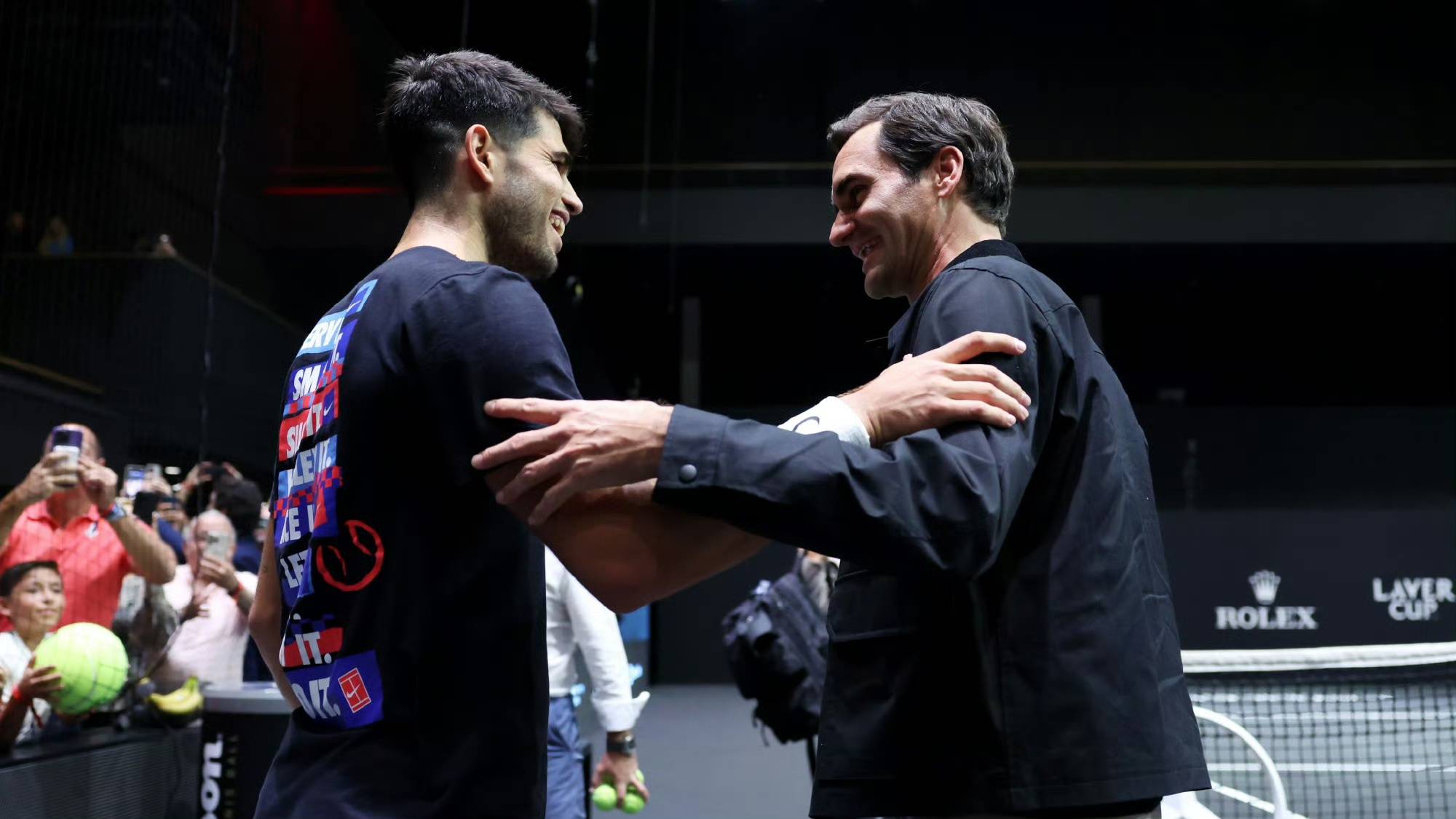 世界网球队翻盘T1,费德勒三分雨点燃全场顶尖较量总决赛,强势挺进下一轮的简单介绍 世界网球队翻盘T1,费德勒三分雨点燃全场顶尖较量总决赛,强势挺进下一轮的简单介绍