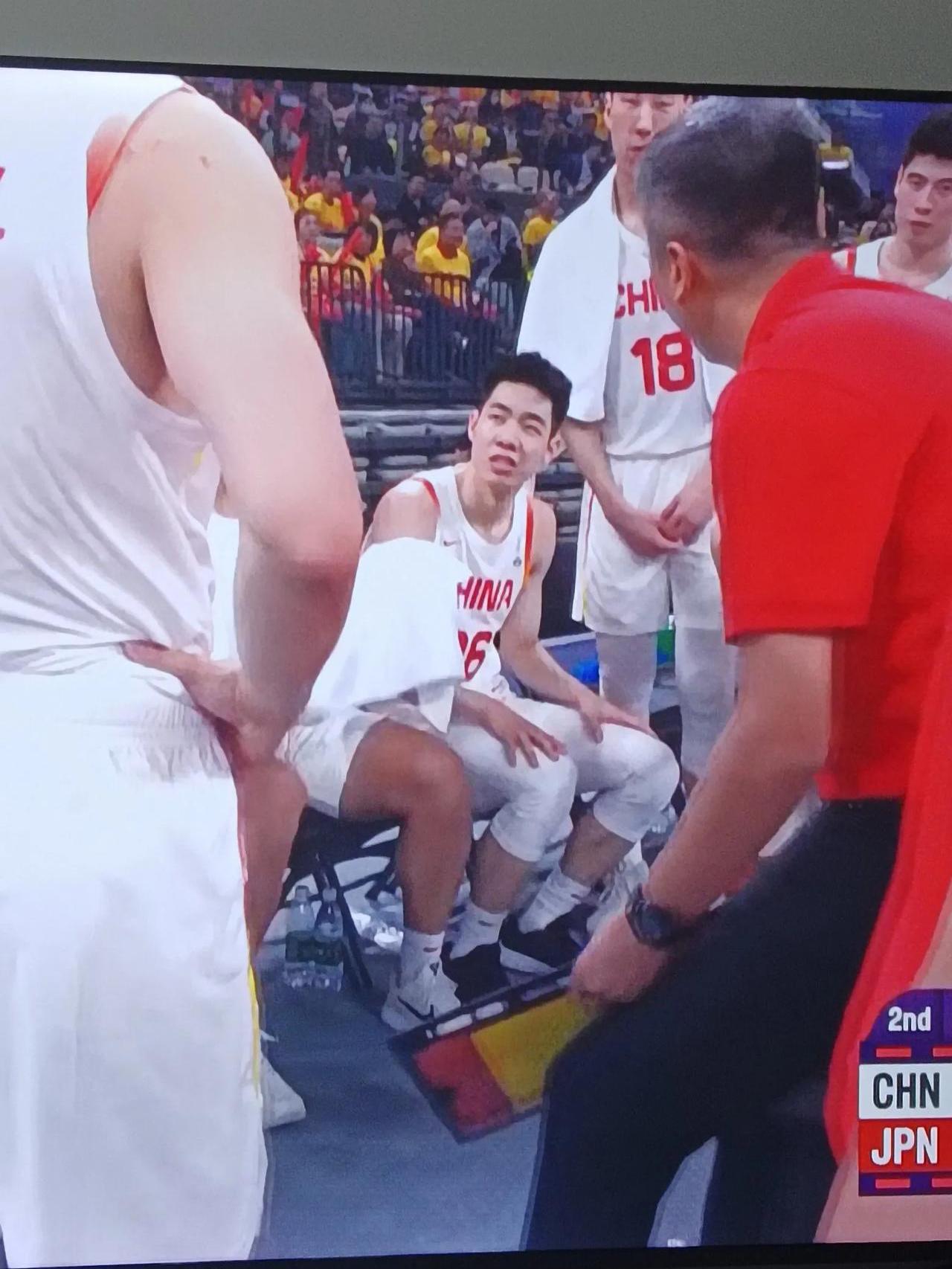 日本男篮险胜菲律宾男篮,艾顿打破历史纪录的简单介绍 日本男篮险胜菲律宾男篮,艾顿打破历史纪录的简单介绍