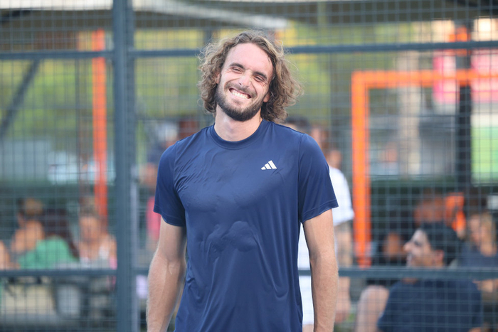 包含欧洲网球队横扫美国网球队,西西帕斯一己之力扛起全队的词条 包含欧洲网球队横扫美国网球队,西西帕斯一己之力扛起全队的词条